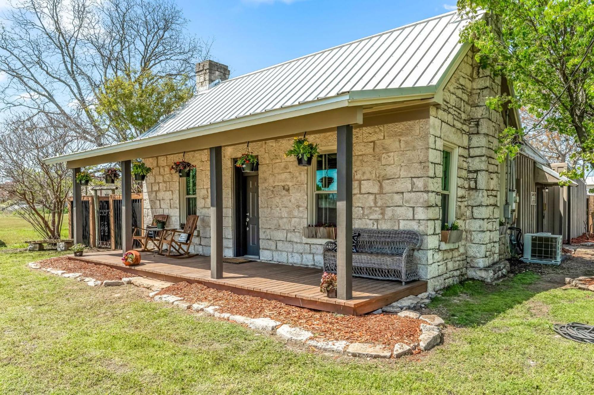Captain James Beech House Stephenville Exterior foto